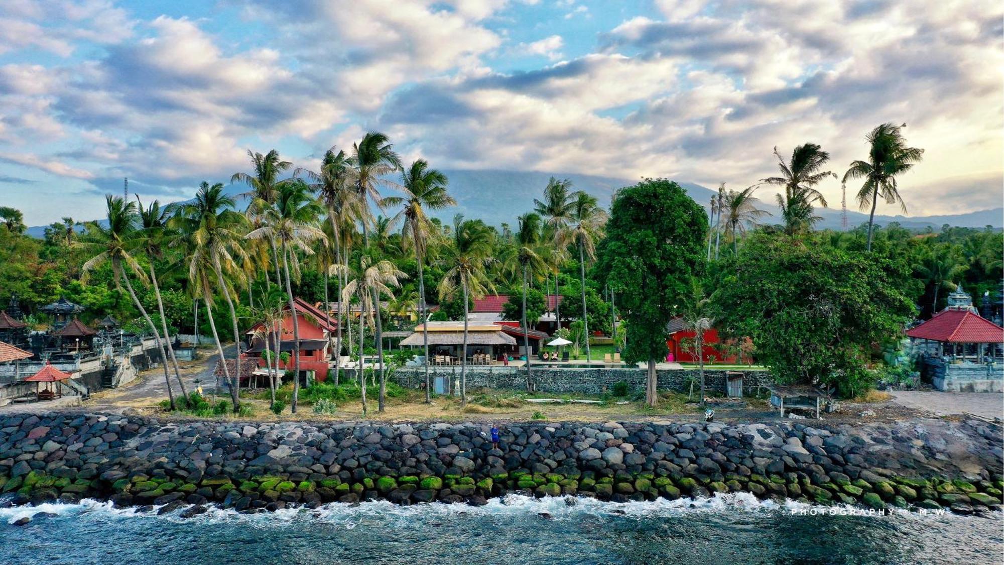 Pebble & Fins Bali Dive Resort Tulamben  Ngoại thất bức ảnh